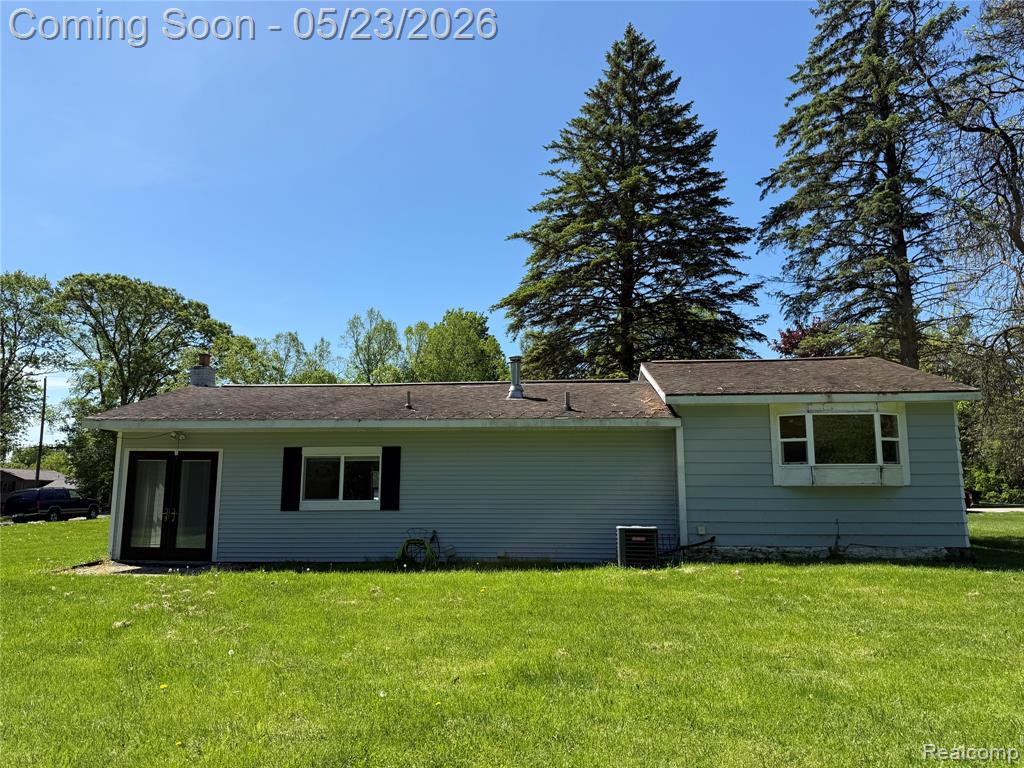 896 Grace Avenue, Rochester Hills, MI 48307 — Photo 6