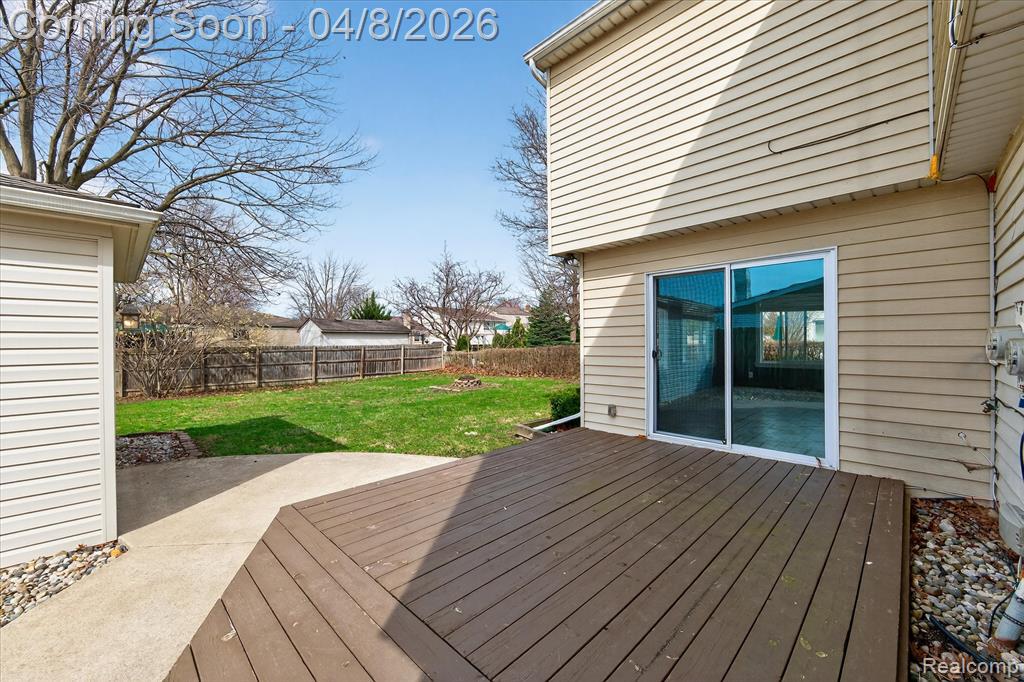 22184 Derby Road, Woodhaven, MI 48183 — Photo 39