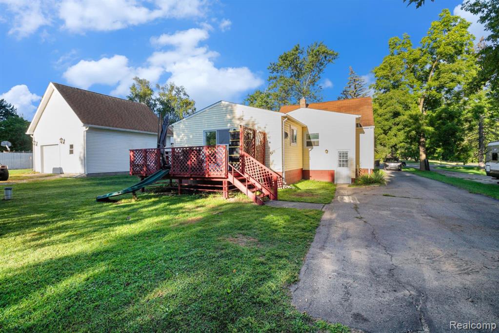 5089 Auker Drive, Grand Blanc, MI 48507 — Photo 15