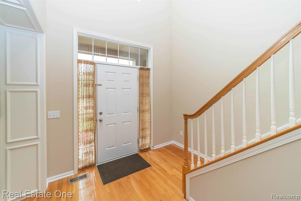17017 BOULDER Drive, Northville, MI 48168 — Photo 21