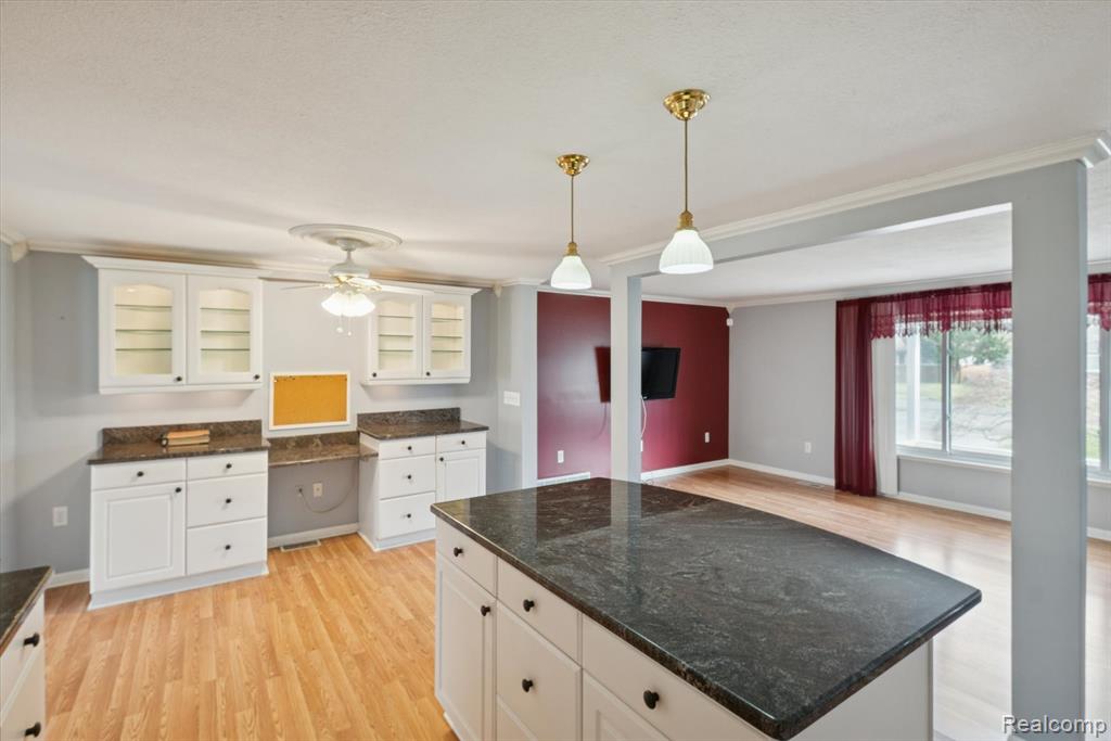 47501 Nita Drive, Shelby Twp, MI 48317 — Photo 12