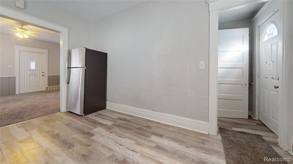 76 Willard Street, Pontiac, MI 48342 — Photo 3