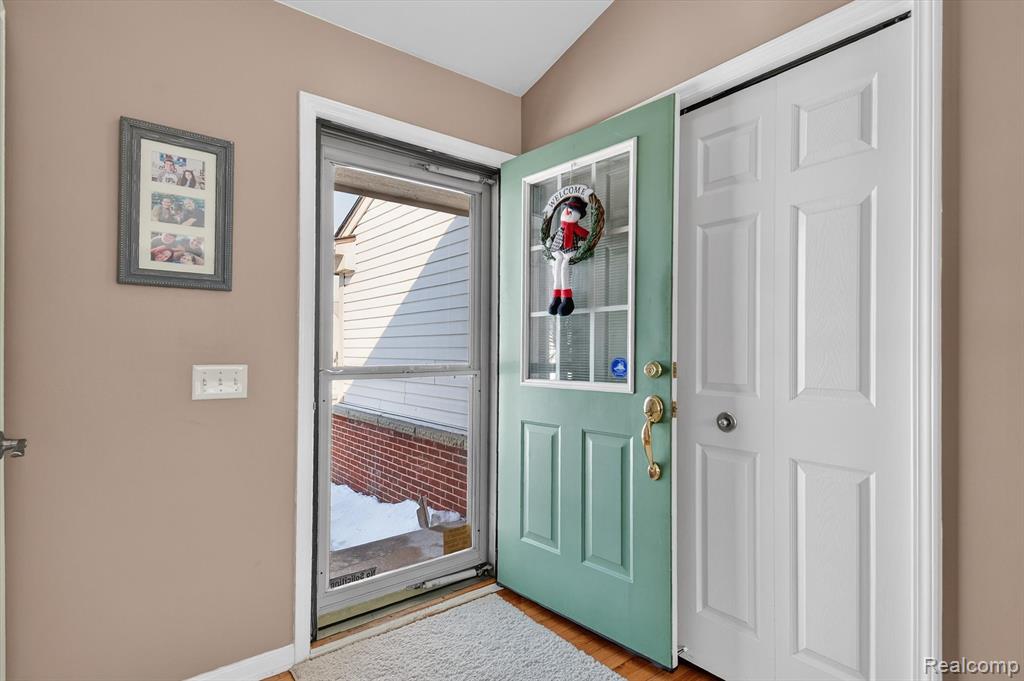 7526 Carlton Drive, Ypsilanti, MI 48197 — Photo 7