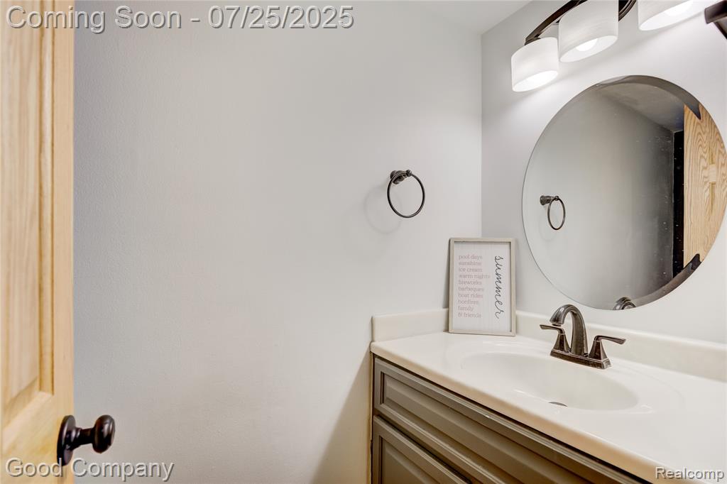417 Merrimac Road, Canton, MI 48188 — Photo 16