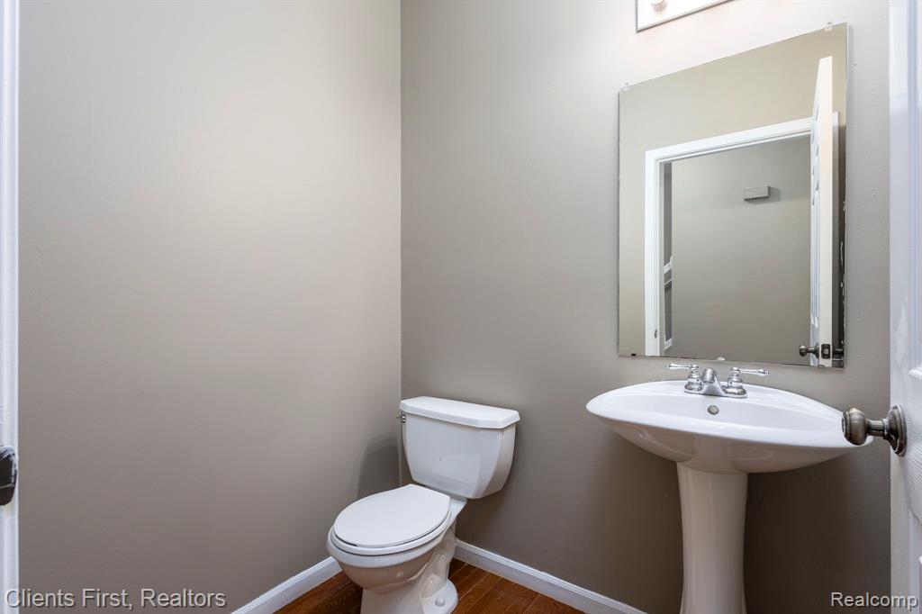 41351 N Maplewood Drive, Canton, MI 48187 — Photo 13