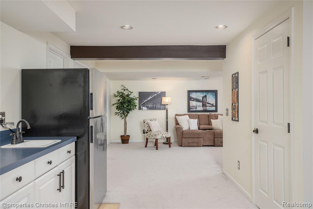 47320 Autumn Park Court, Novi, MI — Photo 42