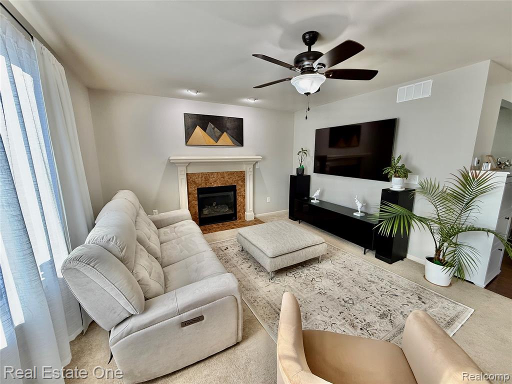 4112 Peach Tree Lane, Howell, MI 48843 — Photo 8