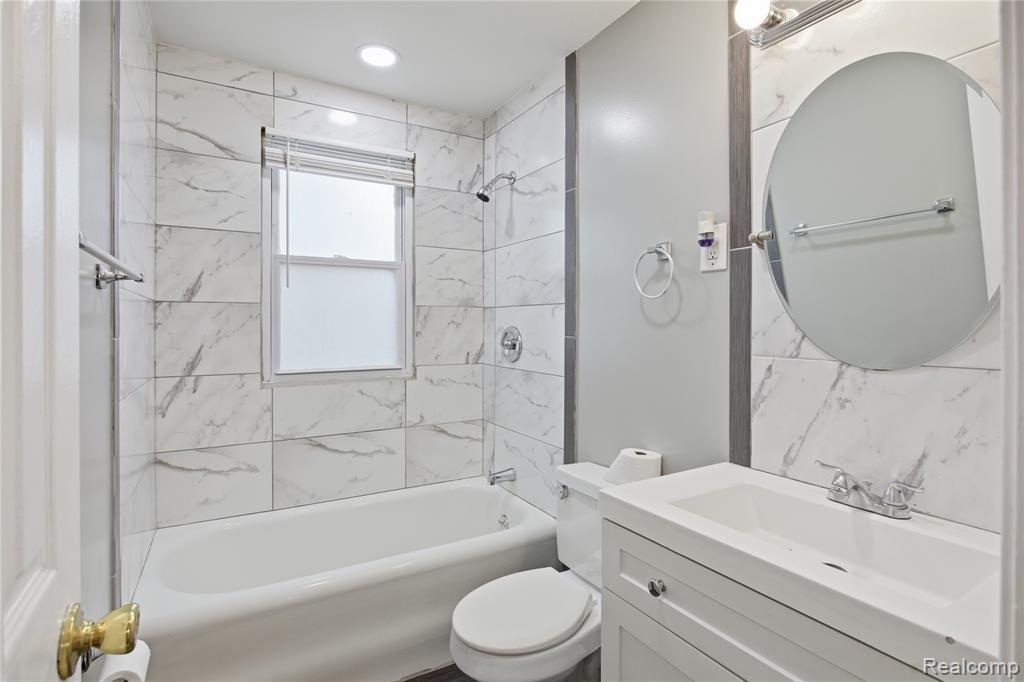 12816 Rosemary Street, Detroit, MI 48213 — Photo 14
