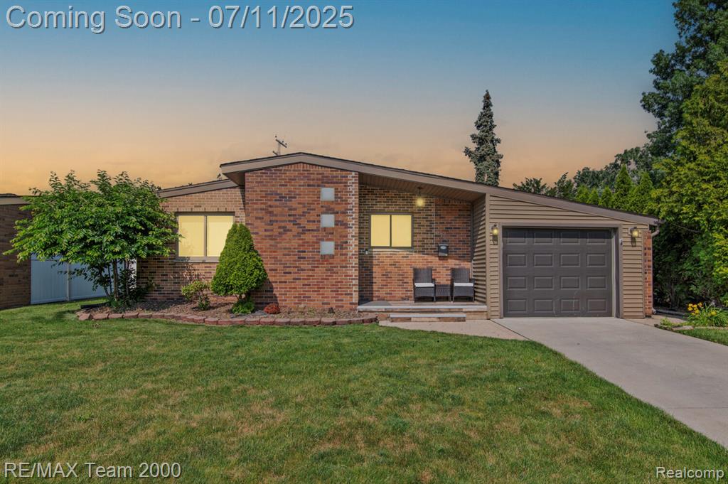 9756 Buckingham Avenue, Allen Park, MI 48101 — front exterior