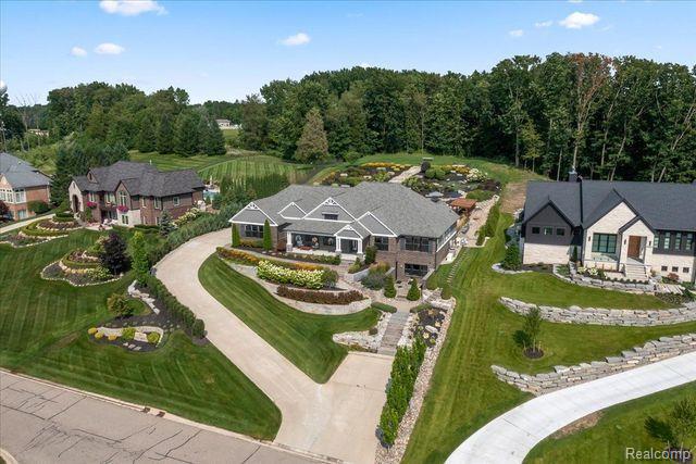 8431 STONEY CREEK Dr., South Lyon, MI 48178 — Photo 46