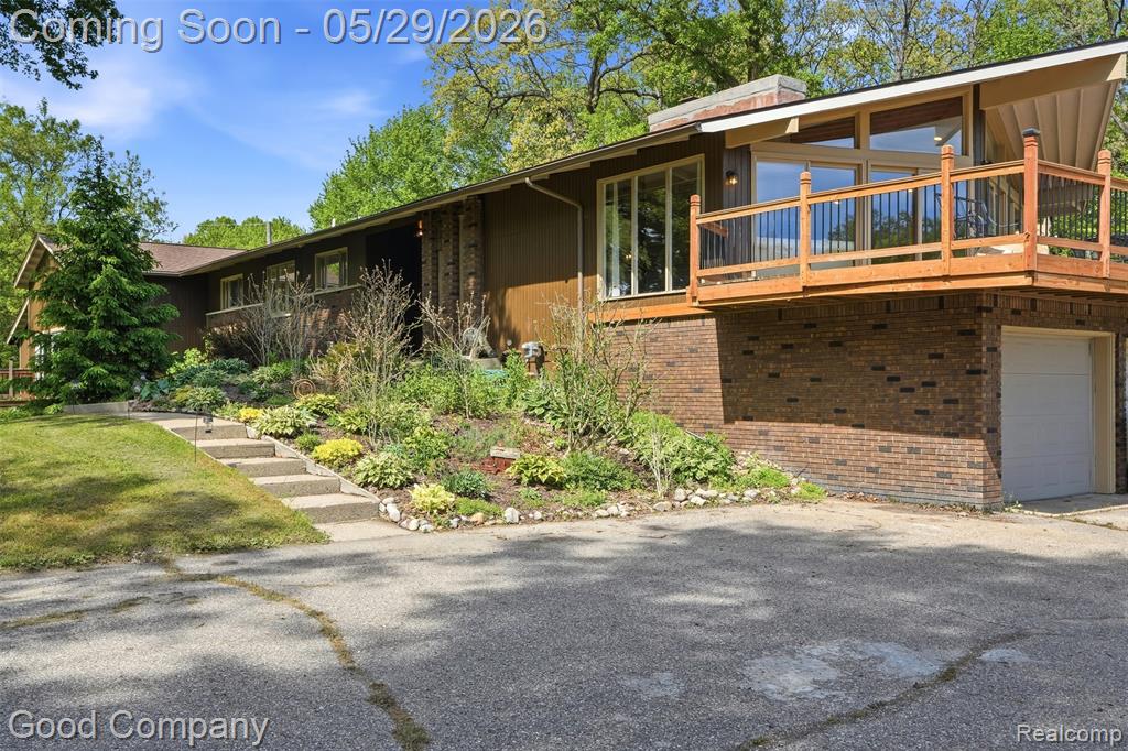 5130 Seymour Lake Road, Oxford, MI 48371