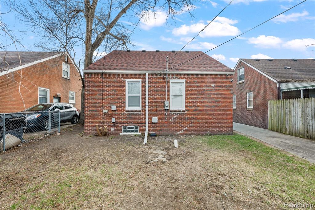18239 Saint Marys Street, Detroit, MI 48235 — Photo 6