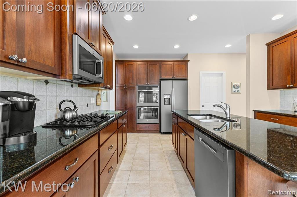 49145 White Mill Drive, Utica, MI 48317 — Photo 13