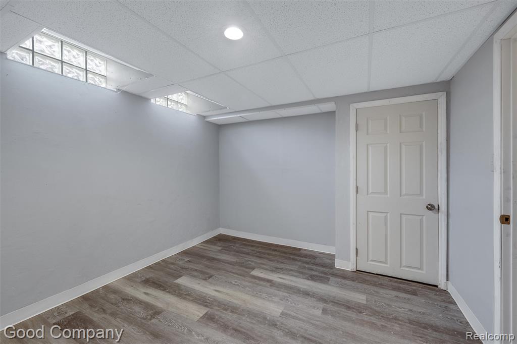 5893 CHRISTINA Drive, West Bloomfield, MI 48324 — Photo 43