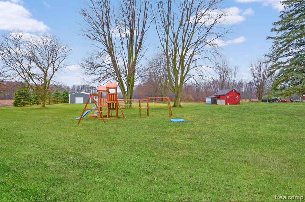 67667 Place Road, Lenox, MI 48050 — Photo 33
