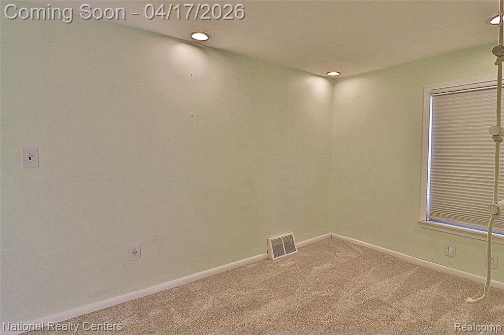 486 University Street, Ferndale, MI 48220 — Photo 19