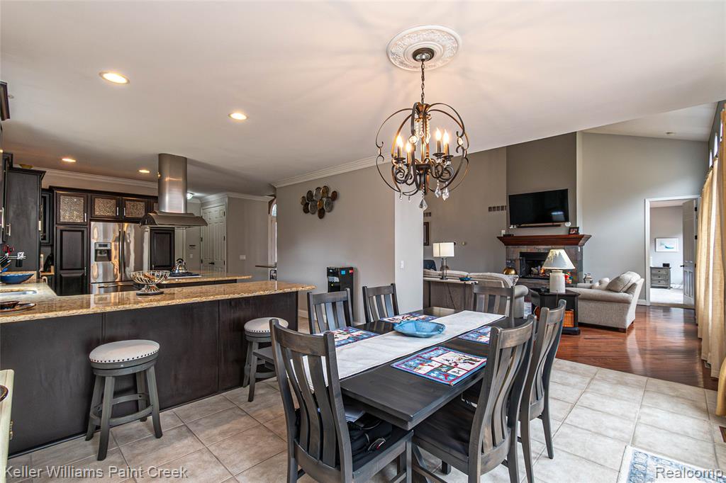 4998 Menominee Lane, Clarkston, MI 48348 — Photo 36