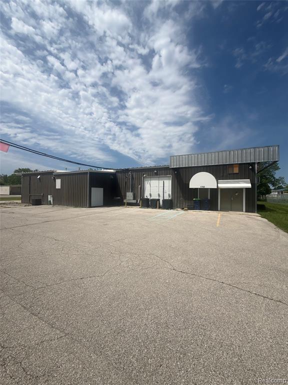 1705 Marquette Street, Bay City, MI 48706