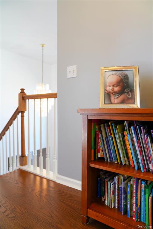 802 Castle Pine Court, Pontiac, MI 48340 — Photo 49