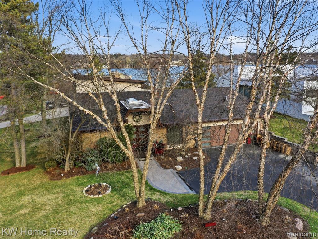 4749 Tara Court, West Bloomfield, MI 48323 — Photo 3