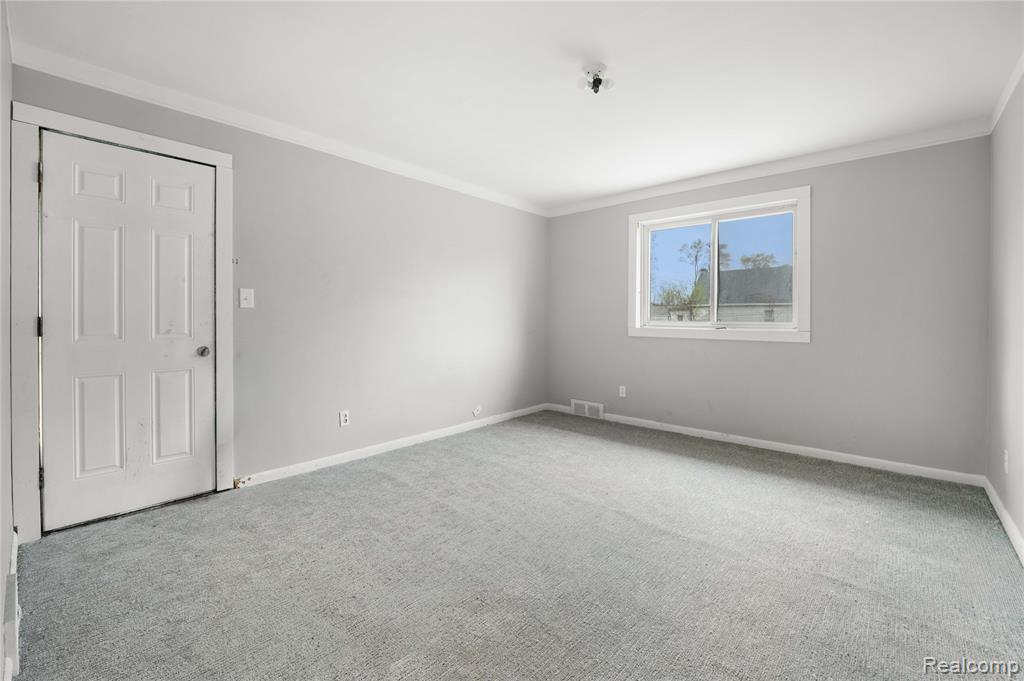 7282 Forrer Street, Detroit, MI 48228 — Photo 10