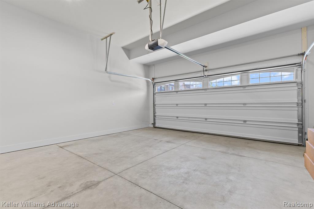 836 Addison Circle, Walled Lake, MI 48390 — Photo 35
