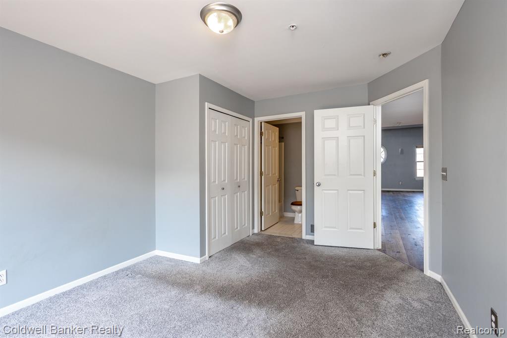 29427 Glen Oaks Boulevard E, Farmington Hills, MI 48334 — Photo 17