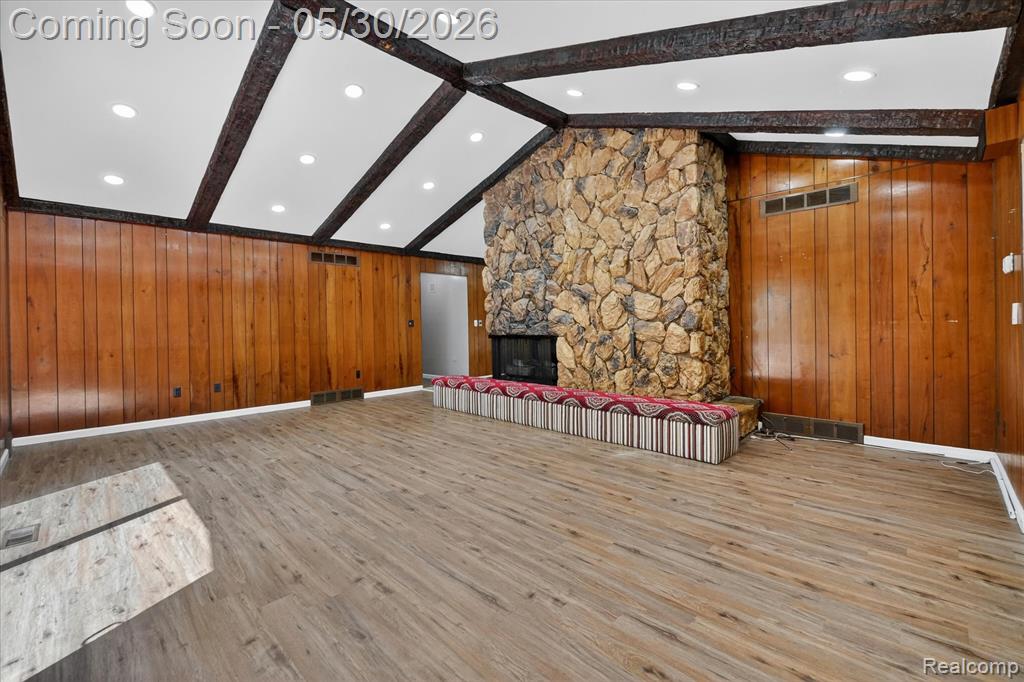 28013 Roan Drive, Warren, MI 48093 — Photo 9