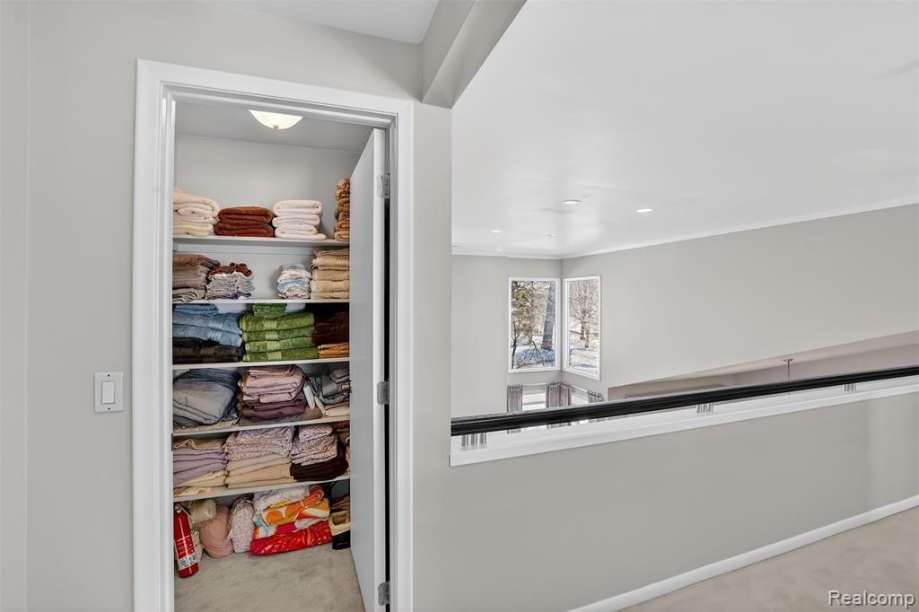 7328 Simsbury Drive, West Bloomfield, MI — Photo 27