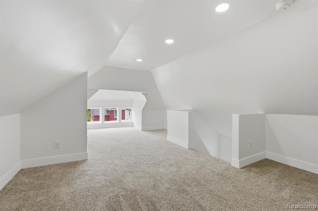 2501 Seyburn Street, Detroit, MI 48214 — Photo 12