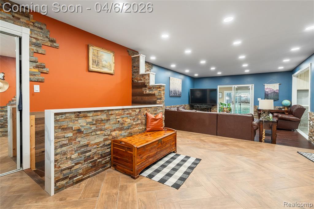 15701 Middlebelt Road, Romulus, MI 48174 — Photo 12