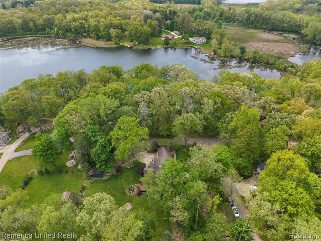 4375 Irene Drive, Howell, MI 48843 — Photo 19