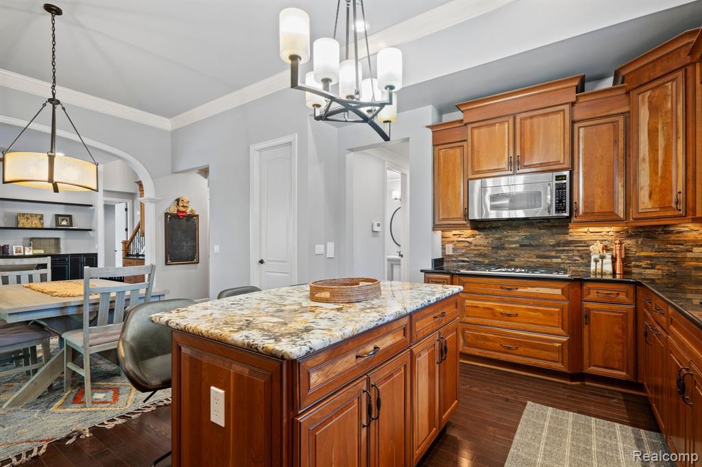 4128 BINGHAMPTON Court, Clarkston, MI 48348 — Photo 22