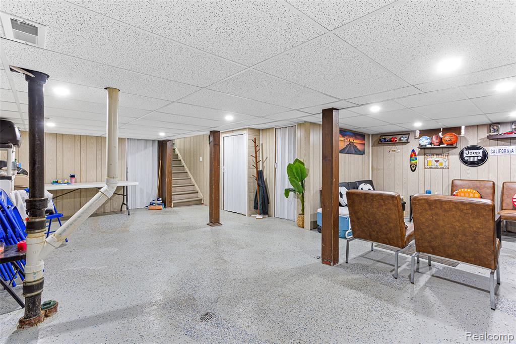 940 Stewart Avenue, Lincoln Park, MI 48146 — Photo 29