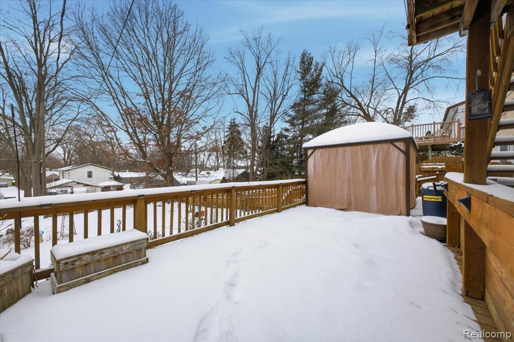 4843 Gilbo Avenue, Waterford, MI 48328 — Photo 37