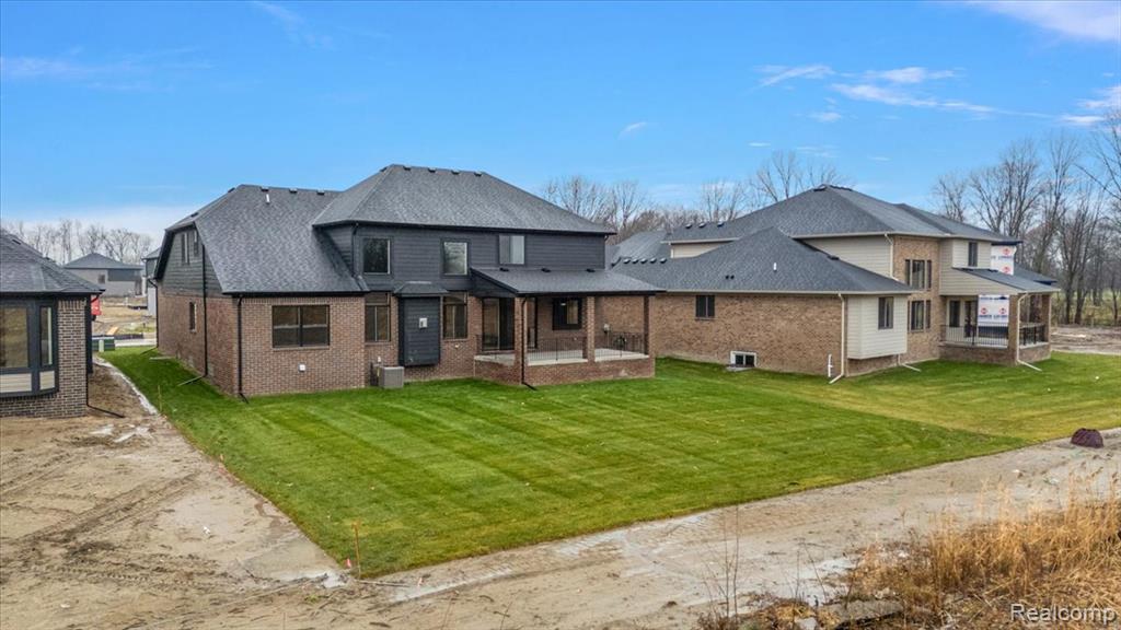 24021 Sawgrass Drive, Macomb, MI 48042 — Photo 10