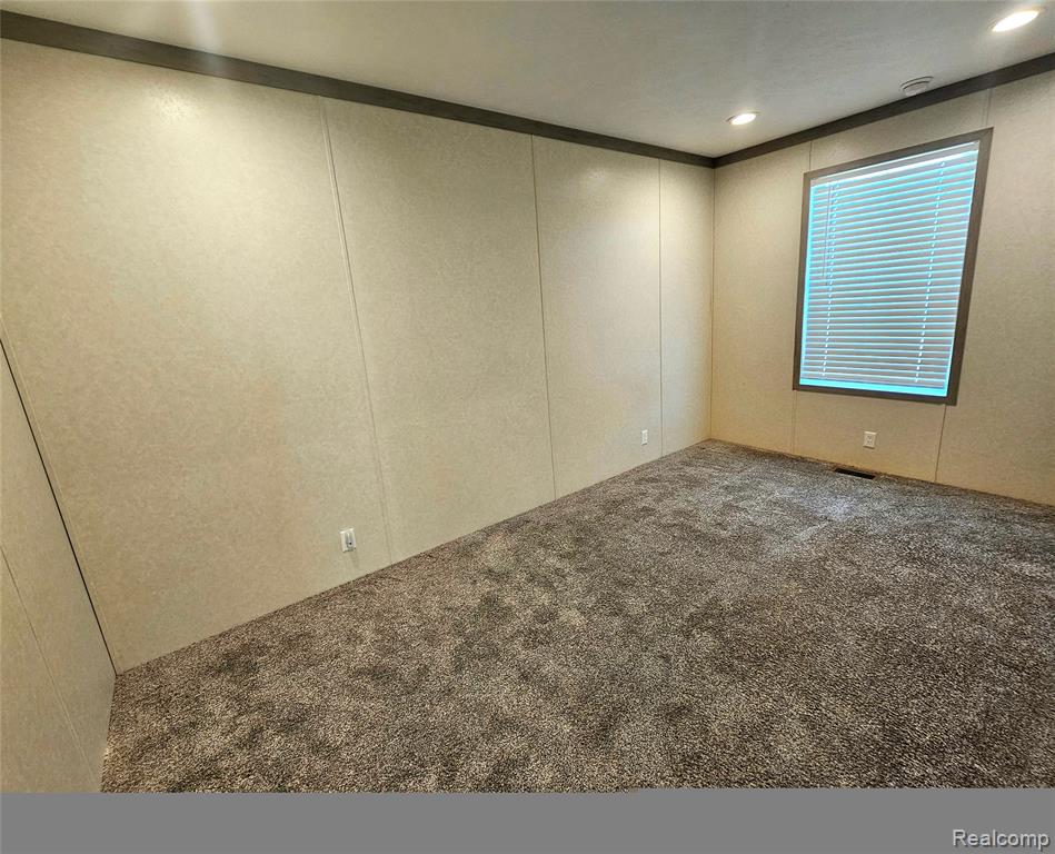 56 Arizona, Belleville, MI 48111 — Photo 12