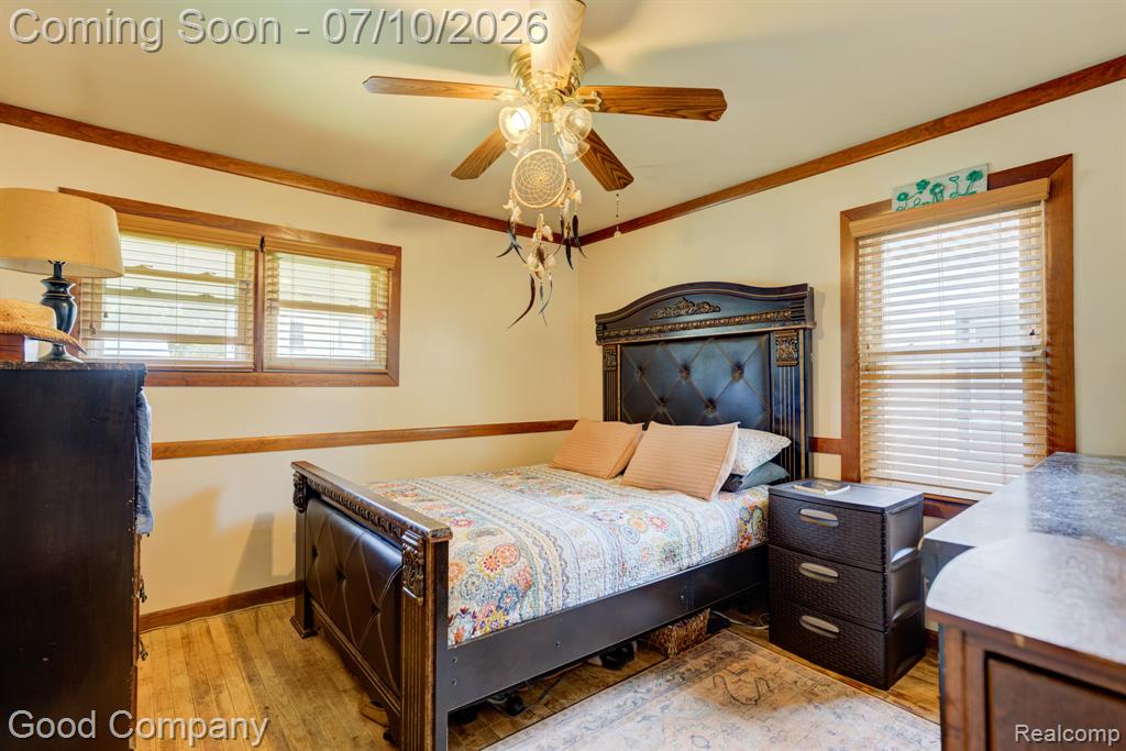 520 E Hudson Avenue, Madison Heights, MI 48071 — Photo 17