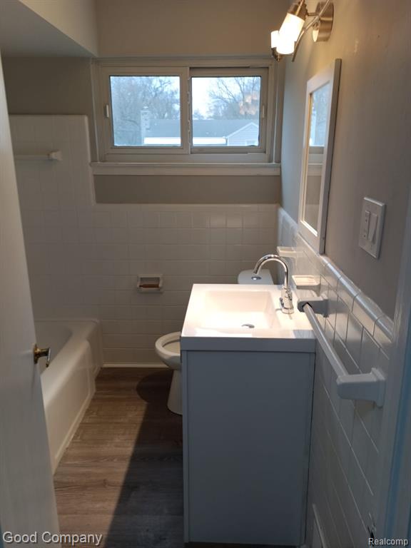8400 OAK PARK Boulevard, Oak Park, MI 48237 — Photo 9