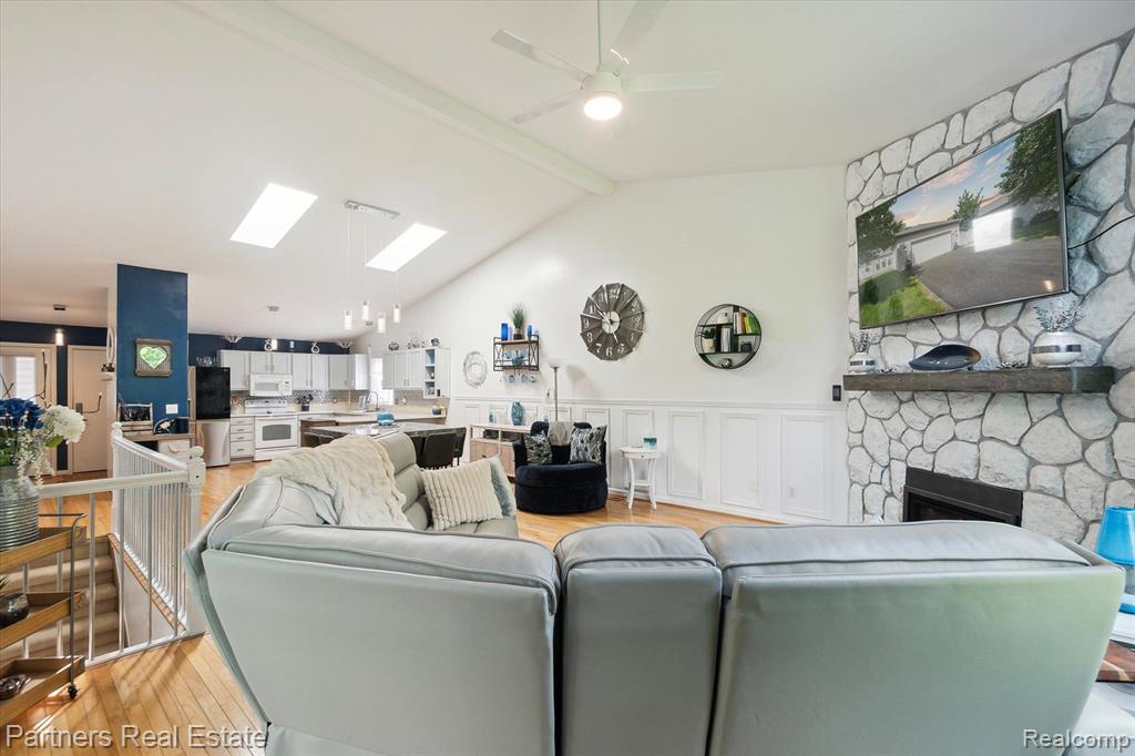 2956 W Telluride, Brighton, MI 48114 — Photo 16