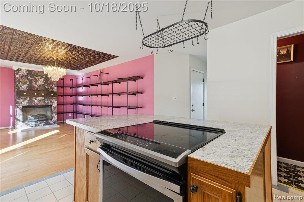 5696 Huntington Court, Ypsilanti, MI 48197 — Photo 17