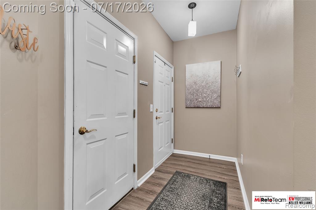 5950 E Island Drive, Ypsilanti, MI 48197 — Photo 5