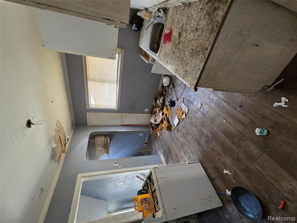17325 Barlow Street, Detroit, MI 48205 — Photo 28
