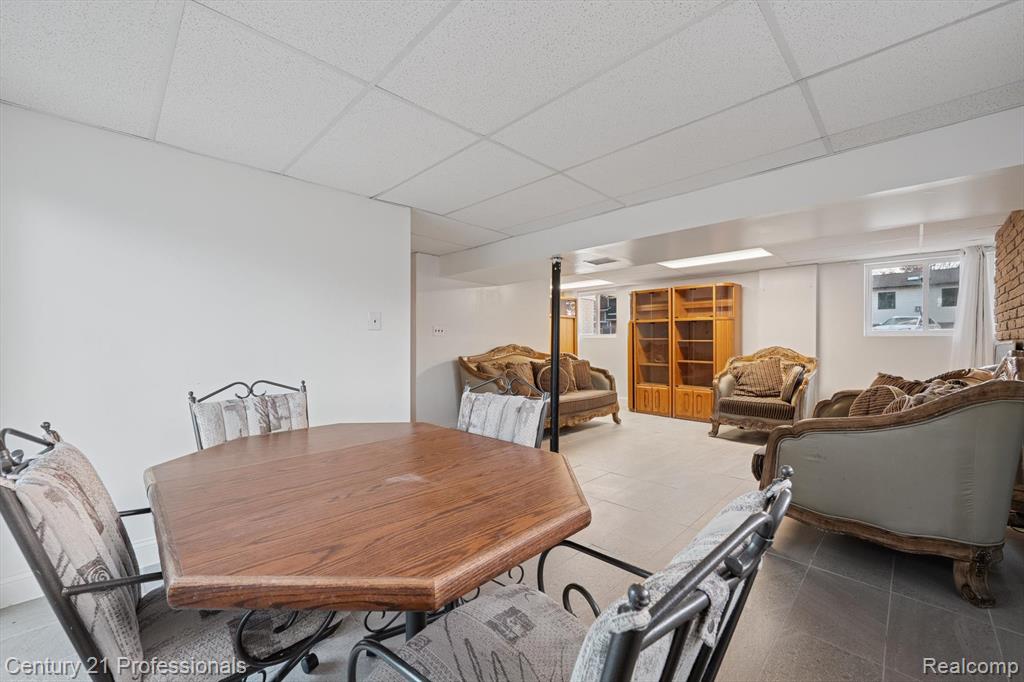 1268 Amarillo Street, Wolverine Lake, MI 48390 — Photo 26