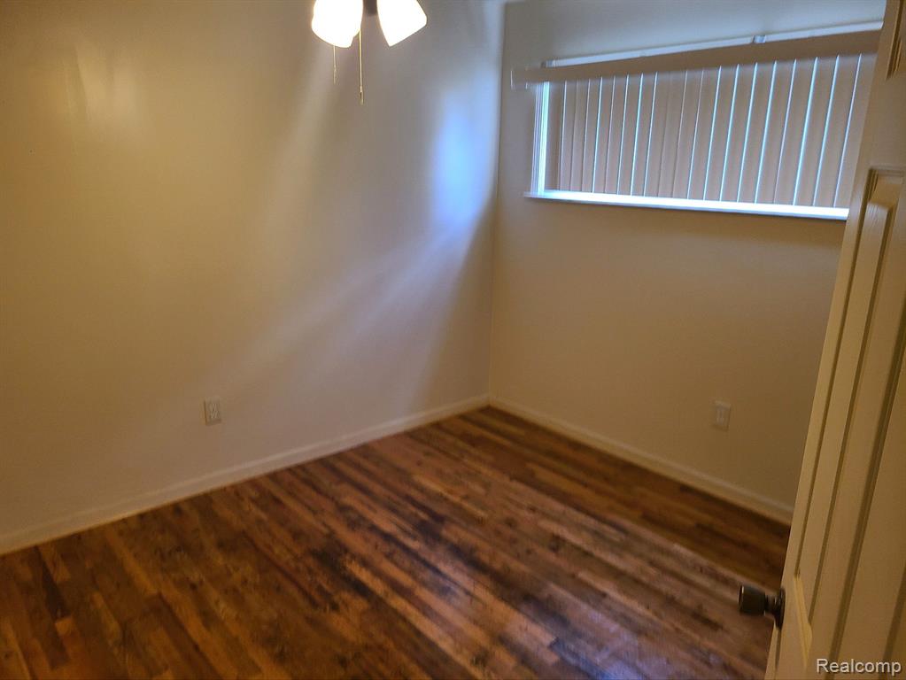 1881 S DEACON Street, Detroit, MI 48217 — Photo 7