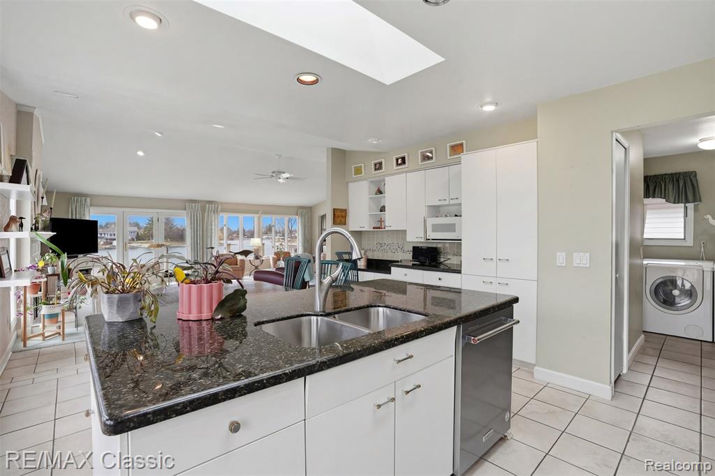 4871 Winewood Lane, Commerce Twp, MI 48382 — Photo 24