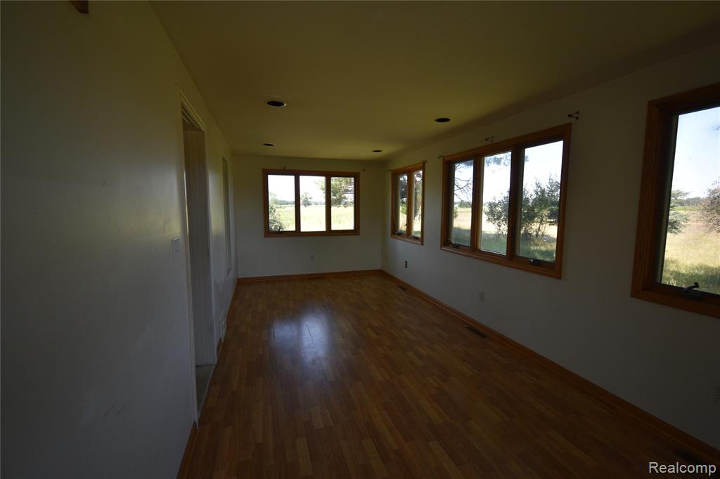 22735 Ederer Road, Merrill, MI 48637 — Photo 5