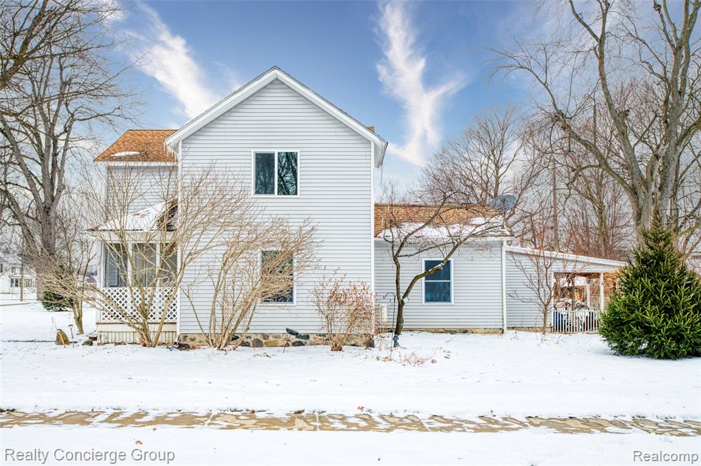 223 S Summit Street, Webberville, MI 48892 — Photo 2