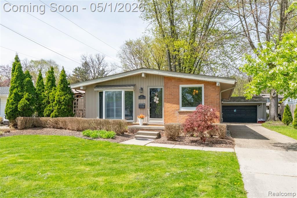937 Allen Drive, Northville, MI 48167 — front exterior