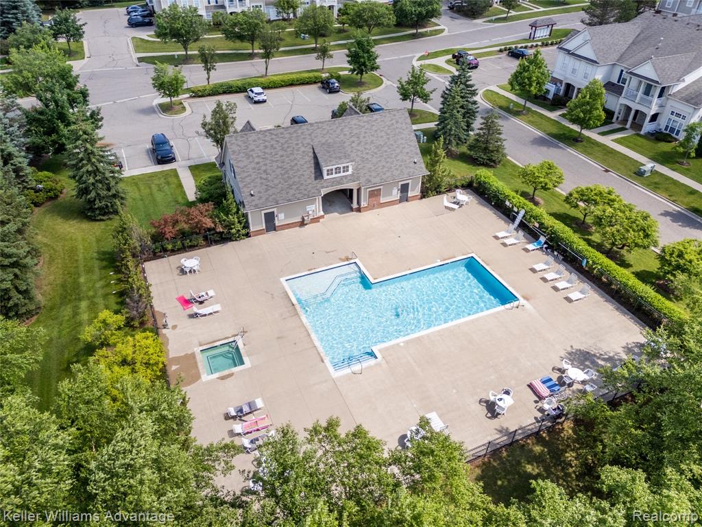 3201 Addington Drive, Commerce Twp, MI 48390 — Photo 17